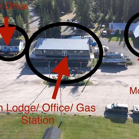 Double G Service Muncho Lake Exteriör bild